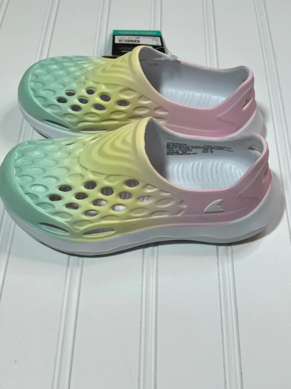Kids Water Shoes Gradient Pink, Yellow & Mint Green NWT